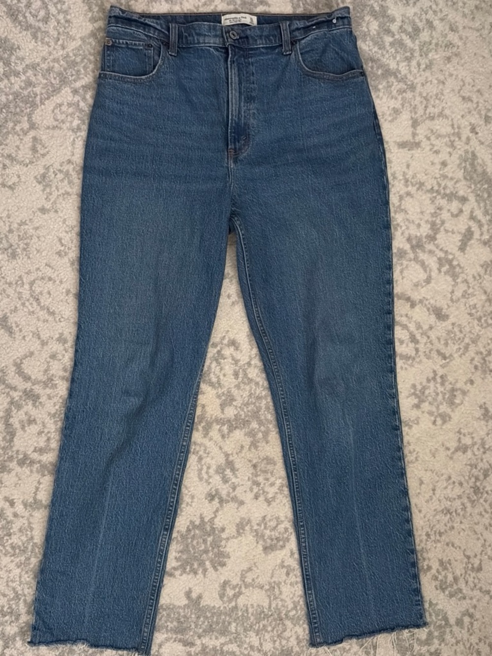 Abercrombie 90s High-Rise Straight Leg Jeans in Blue Sz 31 NWOT